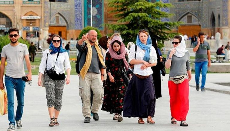 سياح أجانب في إيران- أرشيفية