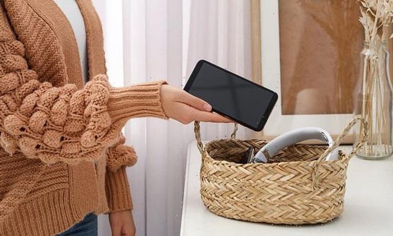 الابتعاد عن وسائل التواصل الاجتماعي يقلل القلق والاكتئاب- أرشيفية