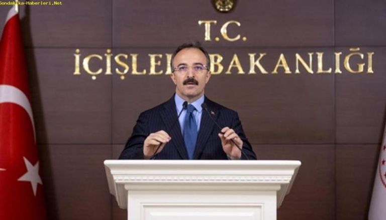 متحدث الداخلية التركية خلال المؤتمر الصحفي