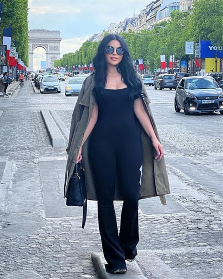 النجمة اللبنانية هيفاء وهبي