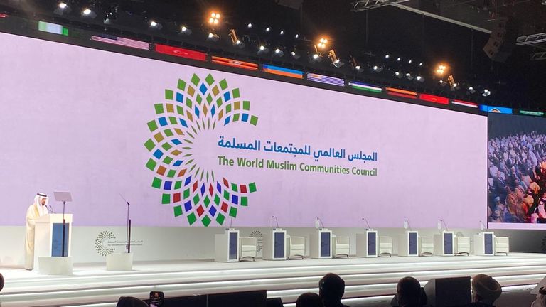 مؤتمر الوحدة الإسلامية في أبوظبي يستضيف مشاركين من 150 دولة