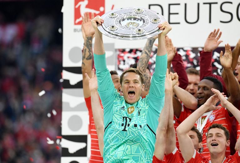 بايرن ميونخ بطل الدوري الألماني 2022