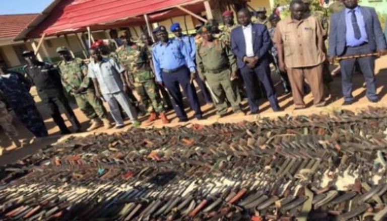 أسلحة جمعت سابقا من ولاية في جنوب السودان