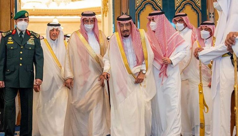 الملك سلمان بن عبد العزيز عقب تأدية صلاة عيد الفطر المبارك