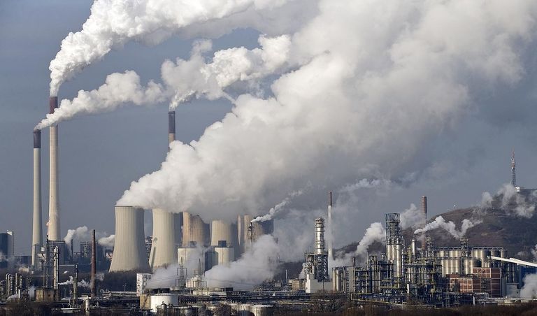 انبعاثات ثاني أكسيد الكربون - أرشيفية