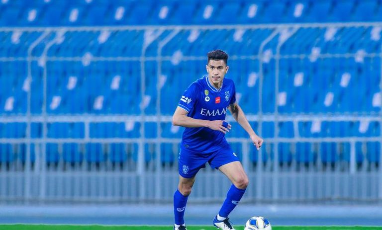 متعب المفرج لاعب الهلال السعودي الهلال السعودي