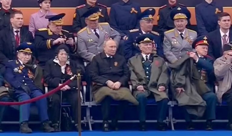 بوتين خلال خطاب النصر