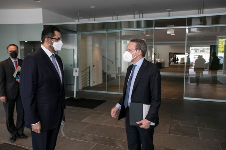 سلطان الجابر يلتقي نائب المستشار الألماني لتعزيز العلاقات الاستراتيجية بين البلدين سلطان الجابر يلتقي نائب المستشار الألماني