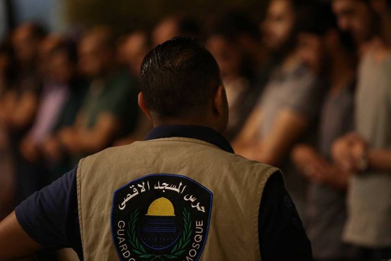 أحد حراس المسجد الأقصى في اشتباكات مع الشرطة الإسرائيلية- أرشيفية