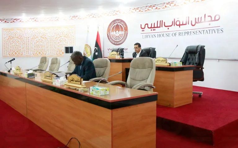 أعضاء مجلس النواب الليبي خلال جلسة اليوم