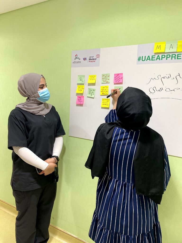 صورة من الفيديو الغنائي