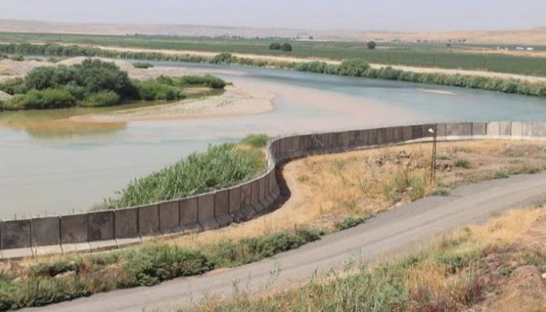 الجدار التركي المقام على حدود إيران - أرشيفية