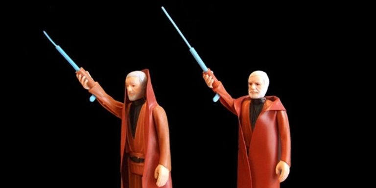 أغلى تذكارات وألعاب بيعت من عالم 