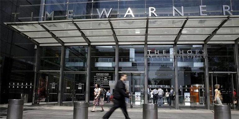 Time Warner   استحواذ Walt Disney على شركة 21st Century Fox