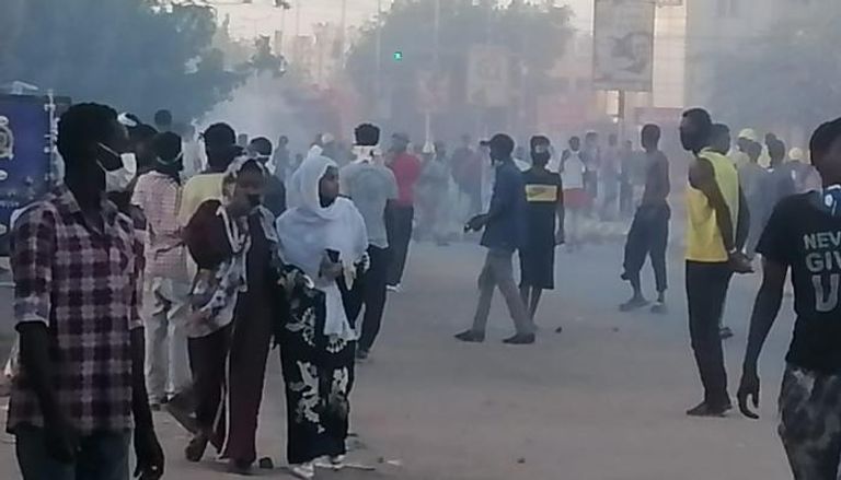 مظاهرات سابقة بالخرطوم