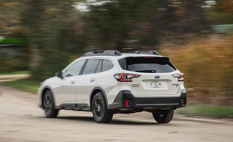 سوبارو "أوتباك" طراز تويوتا كورولا