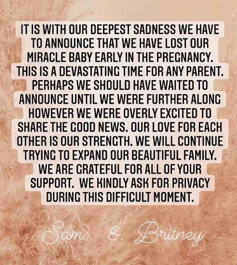 بريتني سبيرز وخطيبها سام أصغري