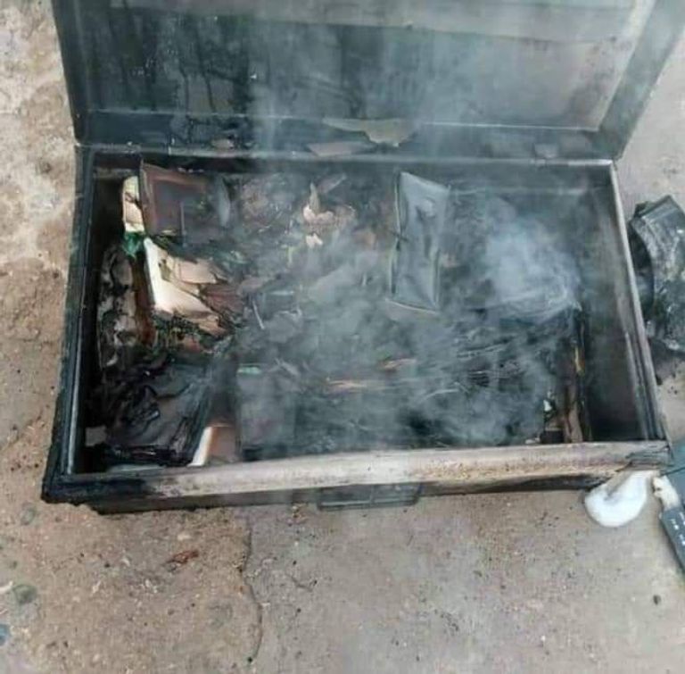 آثار حريق مخيم "خانكي" شمال العراق