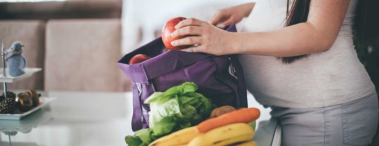 حامل - أرشيفية