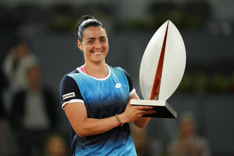 أنس جابر البطلة التونسية أنس جابر