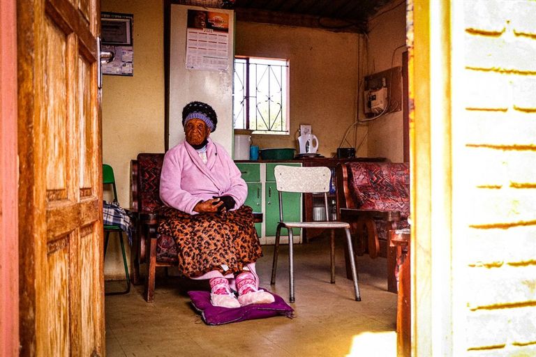 الجنوب أفريقية جوانا مازيبوكو