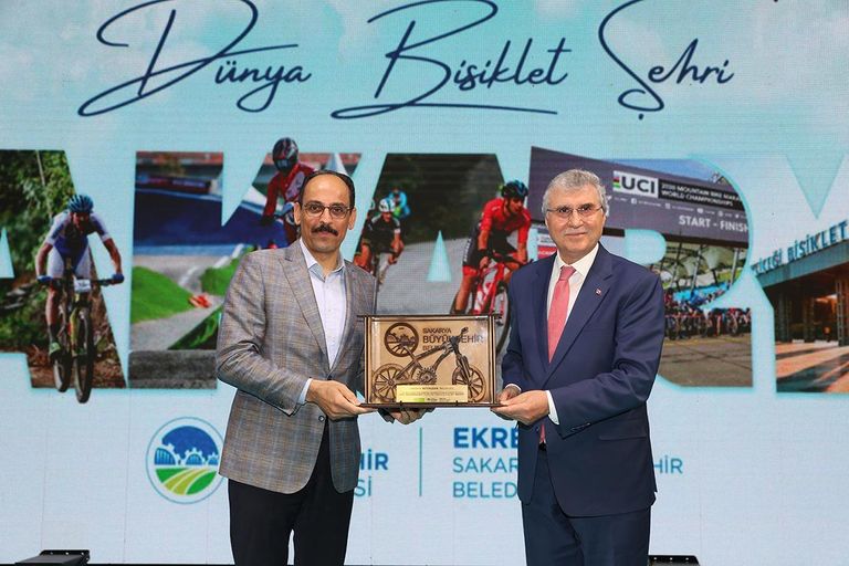 متحدث الرئاسة التركية خلال حديثه بالفعالية