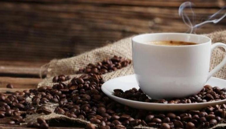 الإفراط في تناول القهوة يضر بصحة العظام