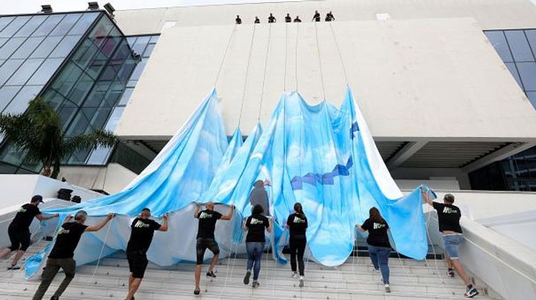 ملصق مهرجان كان السينمائي 2022