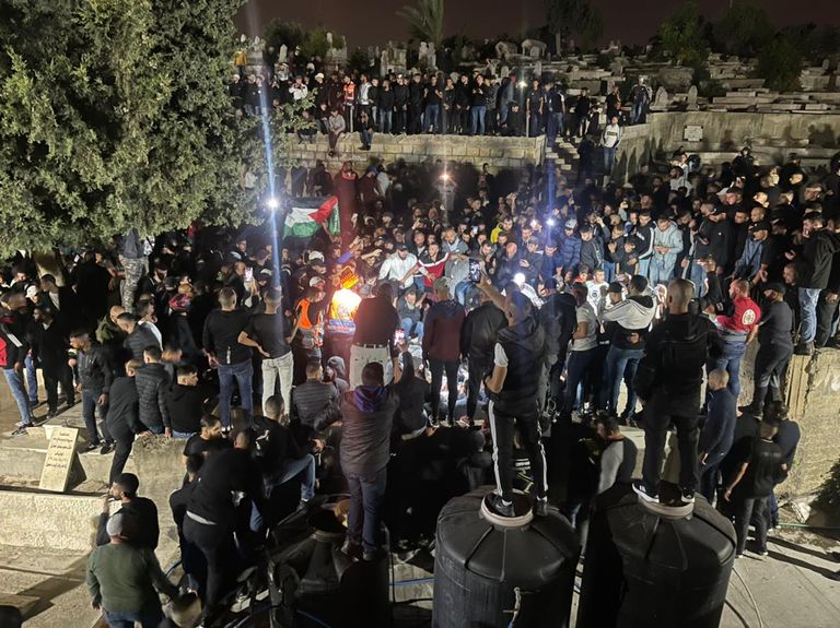 جانب من جنازة الفلسطيني وليد الشريف