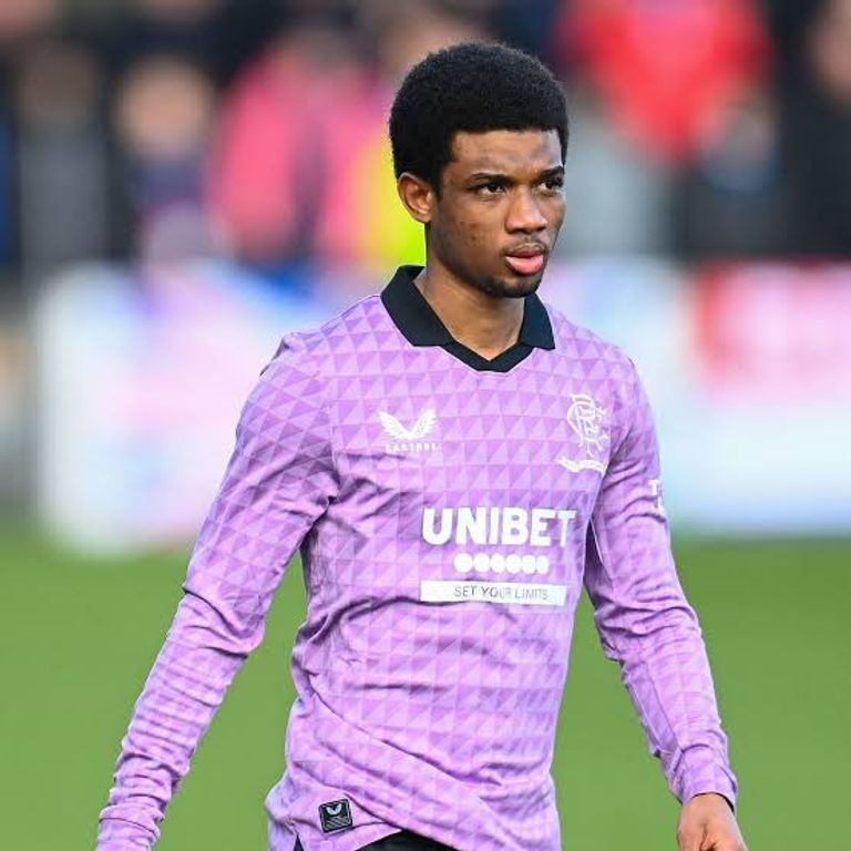 عماد ديالو لاعب مانشستر يونايتد المعار إلى رينجرز آينتراخت فرانكفورت ورينجرز.. نهائي الدوري الأوروبي