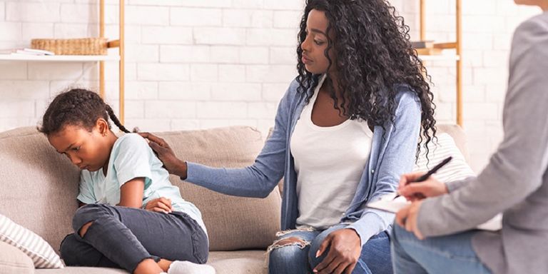 الصحة العقلية للأطفال تحتاج لوعي وجهد من الوالدين