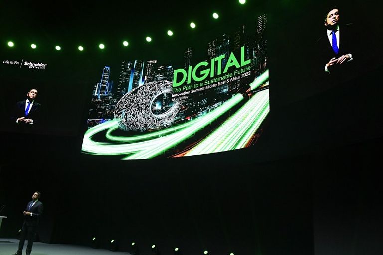 قمة الابتكار بدبي تسلط الضوء على التحول الرقمي والمدن المستدامة