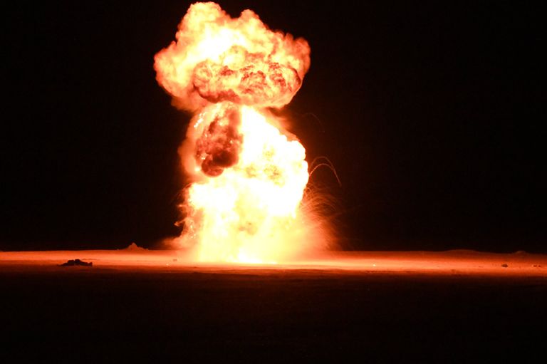 مناورات ردع 2022 للجيش الجزائري قائد الجيش الجزائري خلال إشرافه على مناورات ردع 2022