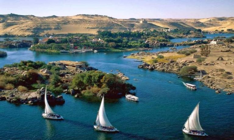 أهرامات الجيزة في مصر