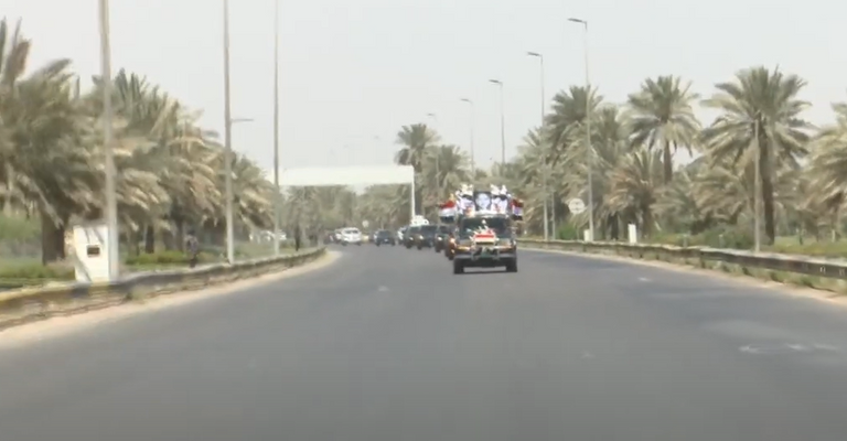 تشييع جثمان الشاعر العراقي مظفر النواب