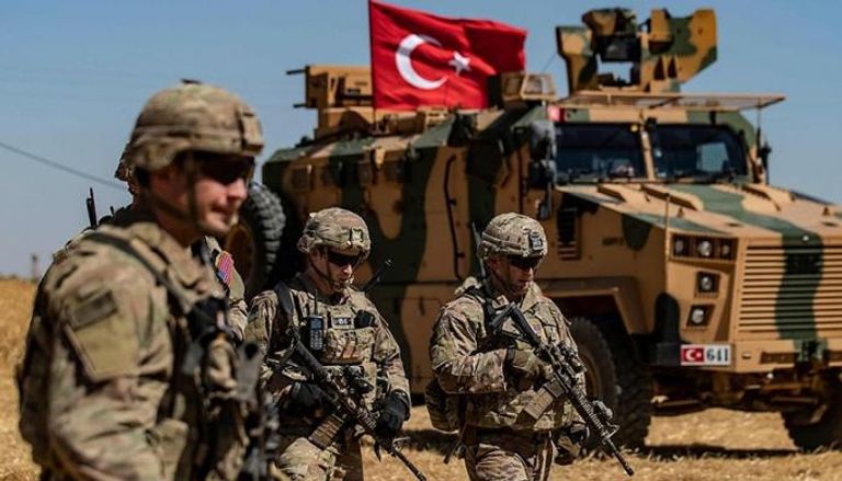 آلية تركية و3 جنود خلال عملية شمالي سوريا