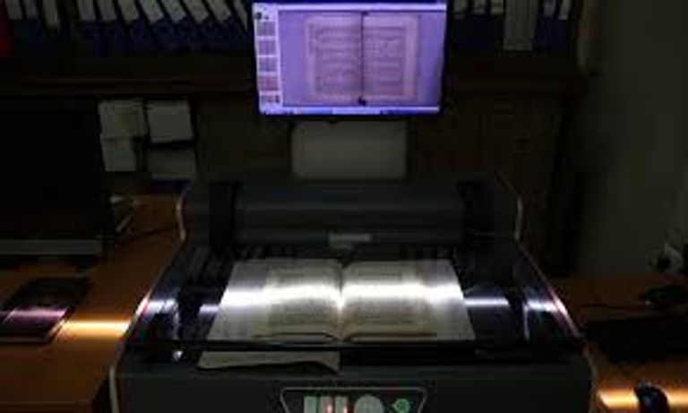 محمود آق رئيس جامعة إسطنبول