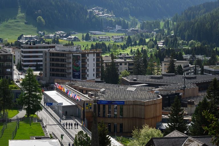 انطلاق فعاليات منتدى دافوس العالمي حضوريا