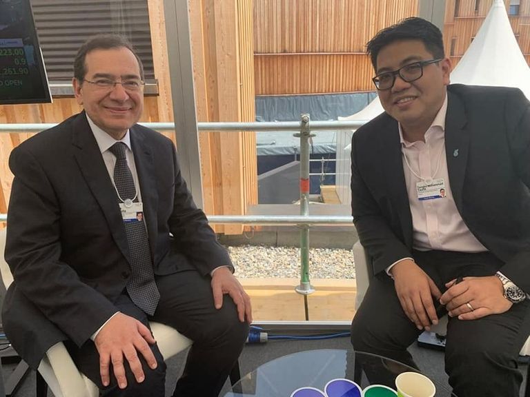 وزير البترول المصري طارق الملا أثناء مشاركته في دافوس وزير البترول المصري طارق الملا أثناء مشاركته في دافوس