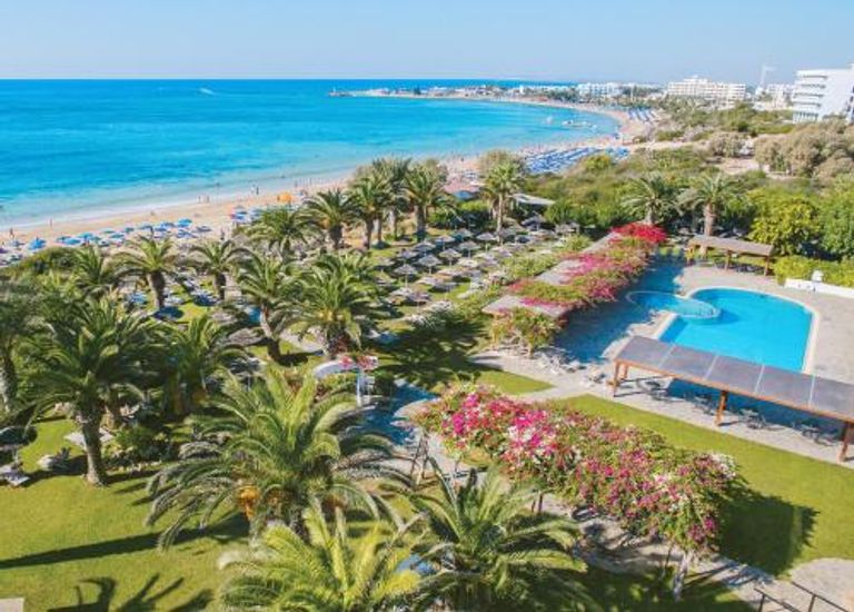 فندق "Alion Beach Hotel" من أجمل فنادق قبرص