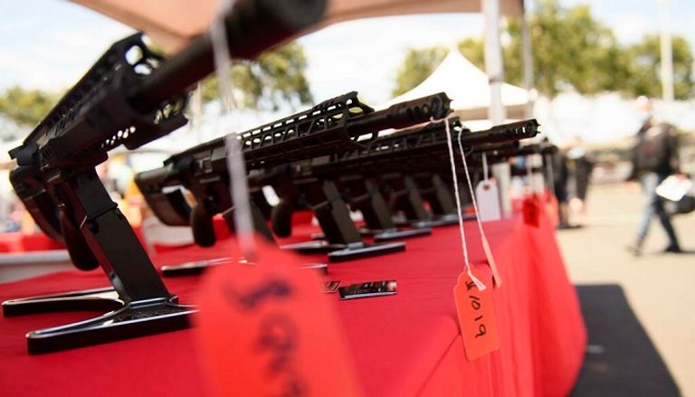 عناصر من الشرطة في موقع الهجوم بولاية تكساس- أ.ف.ب