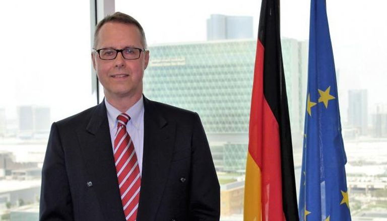 إرنست بيتر فيشر سفير جمهورية ألمانيا الاتحادية لدى الإمارات
