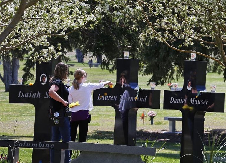 مشهد من ذوي طلبة مدرسة بتكساس- رويترز