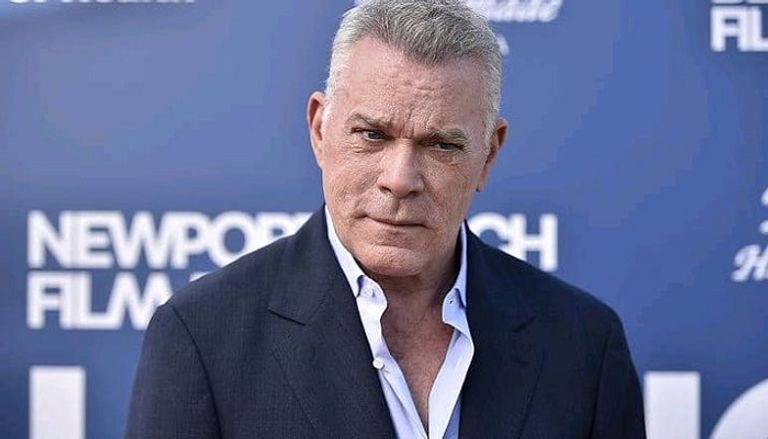 النجم الأمريكي راي ليوتا