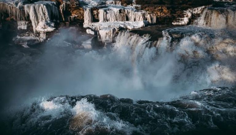 شلالات Hukou Waterfall