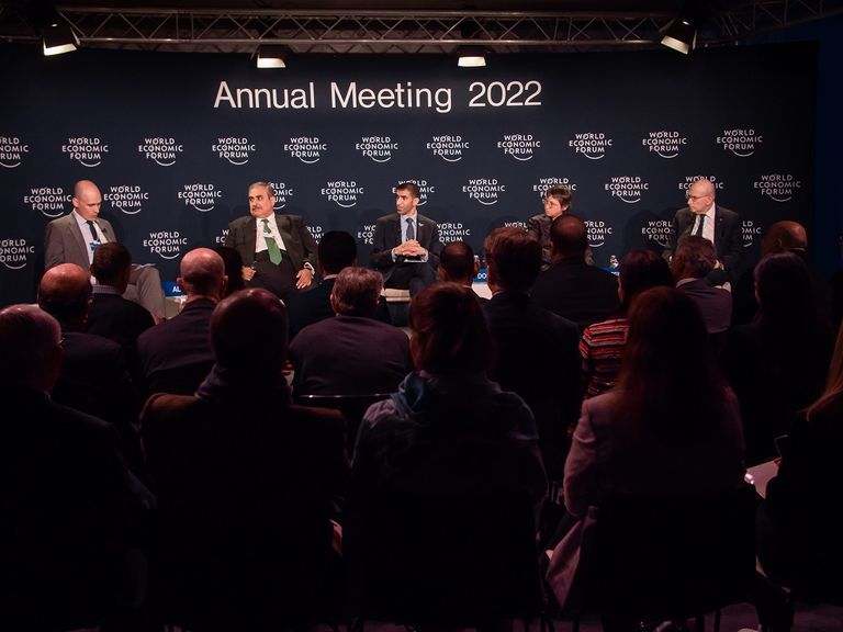 جلسة "مستقبل الاتفاقيات الإبراهيمية" في منتدى دافوس 2022