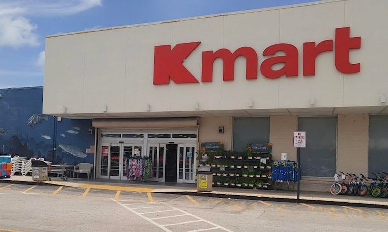 متاجر Kmart شركة أمازون وشركة متاجر whole food