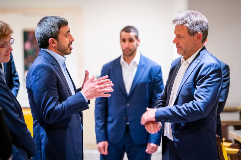 رئيس بولندا يستقبل الشيخ عبدالله بن زايد آل نهيان