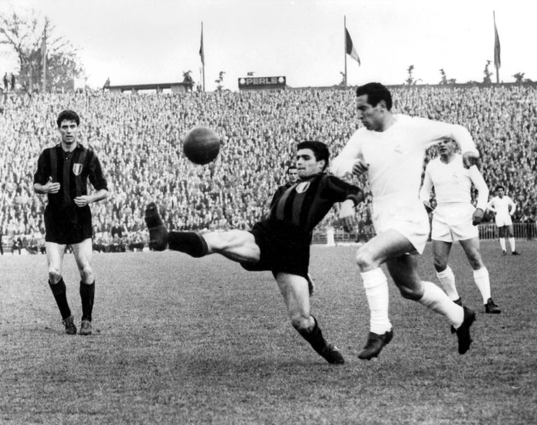 ميلان وريال مدريد في 1958 زيدان مع يوفنتوس ضد دورتموند في نهائي 97