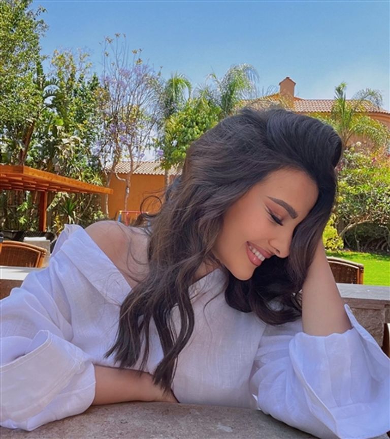 الفنانة دنيا سمير غانم